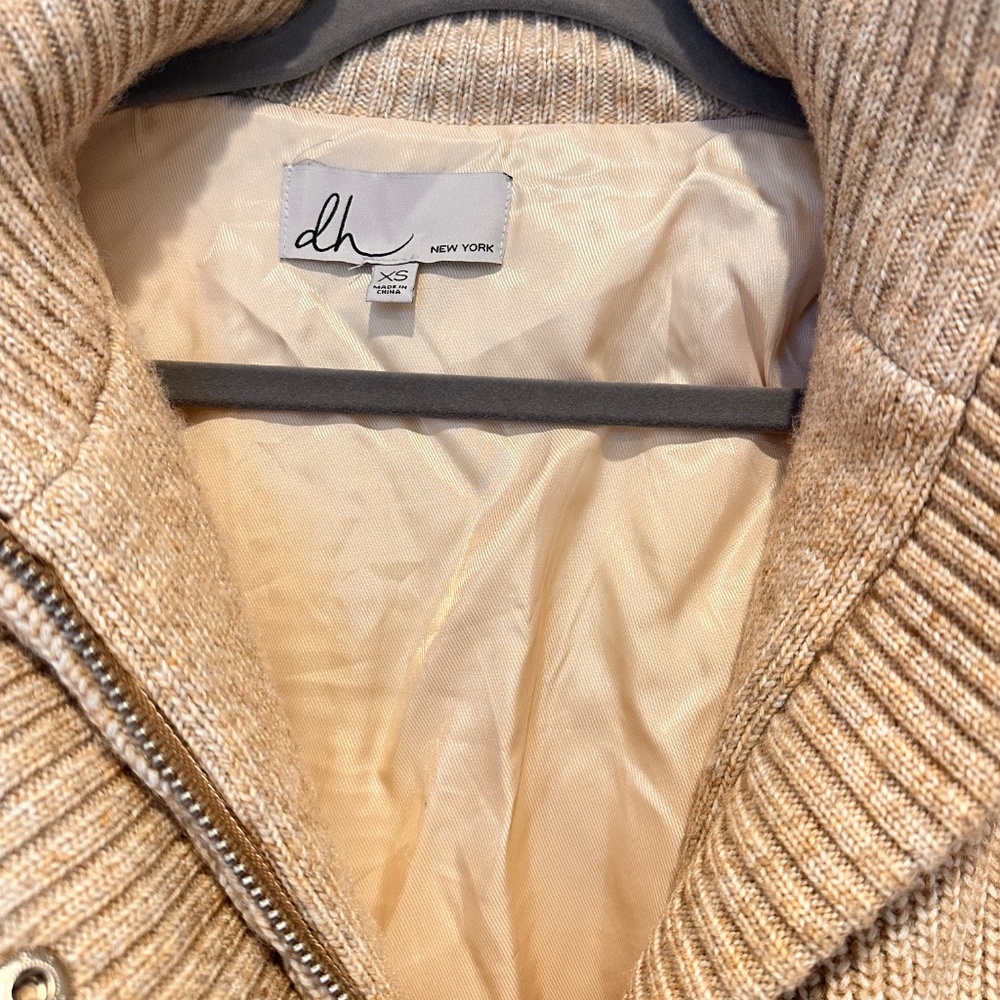 Sweater jacket - image 2